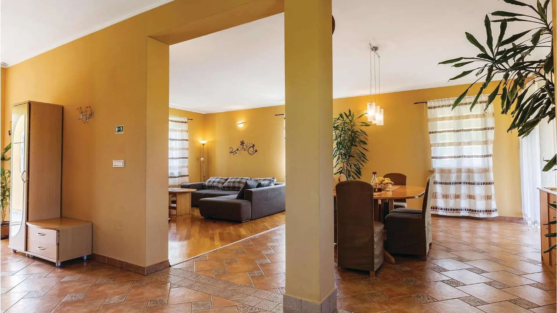 3 Bedroom Gorgeous Home In Putini Sorici 0*,  Κροατία